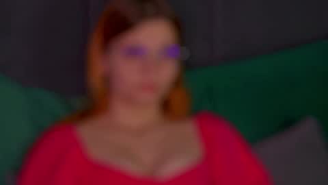 BellaMarebelle online show from 10/19/25, 04:35