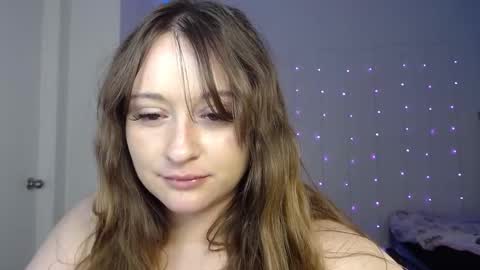 Snapshot of bellamonroee chatting on 03/10/25, 06:59 Bella Monroe online show from 03/10/25, 06:59