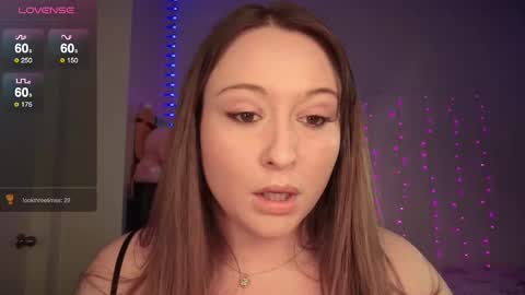 Snapshot of bellamonroee chatting on 09/30/25, 03:00 Bella Monroe online show from 09/30/25, 03:00