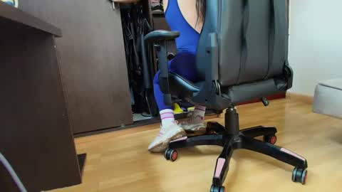 Camille  online show from 09/18/25, 08:55