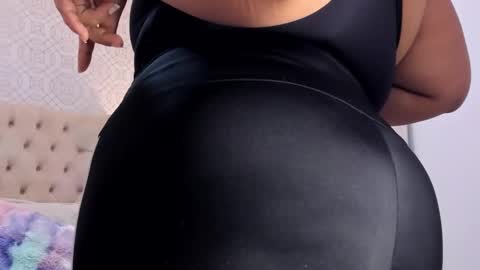 Bella Nix big tits online show from 11/08/25, 03:39