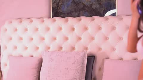 Bella online show from 03/27/26, 07:02