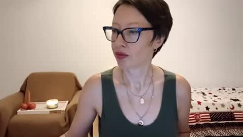 Emma online show from 07/24/26, 07:12