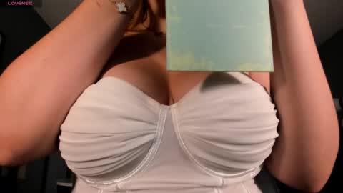  Bella Rose  online show from 11/23/25, 05:51