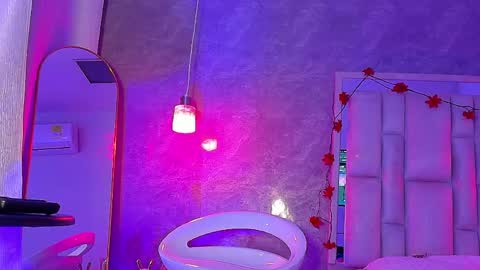 BellaSanderrs online show from 03/31/26, 11:10