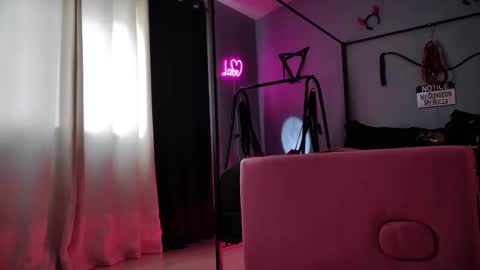 Snapshot of bellaskeykeeper chatting on 02/20/26, 05:57 Bellaskeykeeper online show from 02/20/26, 05:57