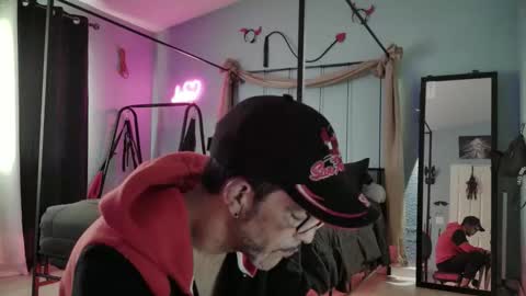 Bellaskeykeeper online show from 04/12/26, 08:47