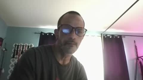 Snapshot of bellaskeykeeper chatting on 05/07/26, 07:30 Bellaskeykeeper online show from 05/07/26, 07:30