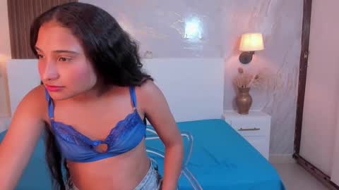 Bella online show from 09/16/25, 12:17