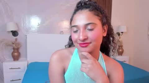 Bella online show from 09/20/25, 12:28