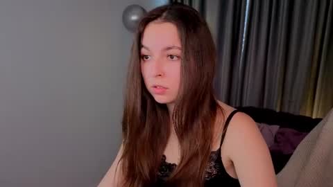 Bella online show from 07/17/26, 05:25