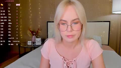 Snapshot of bellatip chatting on 02/27/26, 12:54 Bella online show from 02/27/26, 12:54