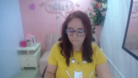 Snapshot of bellatrix_ch chatting on 07/21/26, 01:02 Bella online show from 07/21/26, 01:02