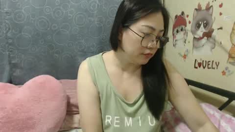 Bella online show from 02/05/25, 04:37