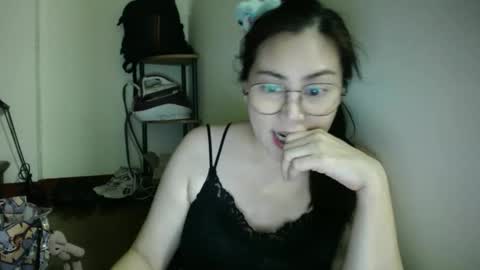 Snapshot of bellbabe chatting on 02/07/26, 06:33 Bella online show from 02/07/26, 06:33