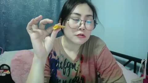 Snapshot of bellbabe chatting on 02/17/26, 12:34 Bella online show from 02/17/26, 12:34