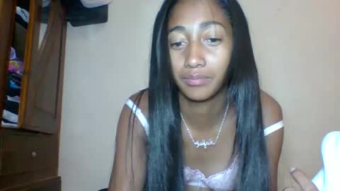 belle_annah online show from 04/27/26, 05:05