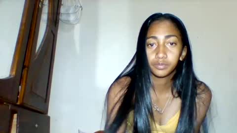 Snapshot of belle_annah chatting on 07/23/26, 01:58 belle_annah online show from 07/23/26, 01:58