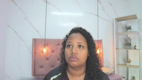 Snapshot of belle_brunette chatting on 02/19/26, 11:28 belle online show from 02/19/26, 11:28