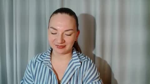 belle_fiesta online show from 03/25/26, 10:05