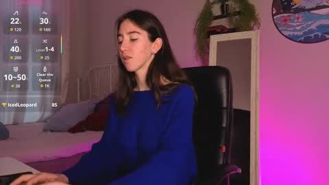 Bella online show from 09/17/25, 02:52