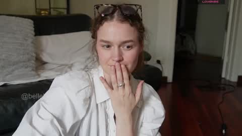 BELLE   online show from 04/24/26, 05:32