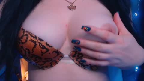 Hello I am kind friendly and cute girl online show from 12/29/24, 10:47