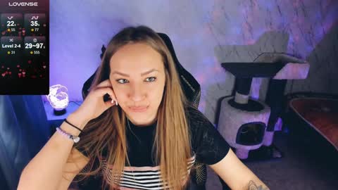 Snapshot of bellezza_ chatting on 01/04/25, 01:10 Your Annabelle Wolf online show from 01/04/25, 01:10