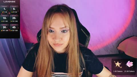 Snapshot of bellezza_ chatting on 01/24/25, 06:46 Your Annabelle Wolf online show from 01/24/25, 06:46