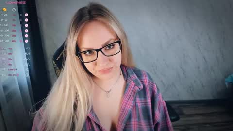 Snapshot of bellezza_ chatting on 05/30/26, 03:09 Your Annabelle Wolf online show from 05/30/26, 03:09