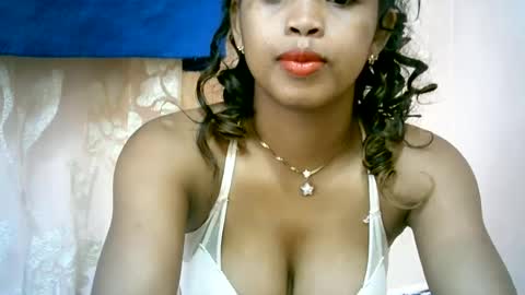 BelliBellah online show from 06/15/26, 05:42