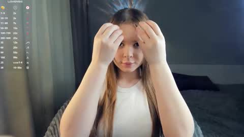 Bella online show from 09/29/25, 06:13