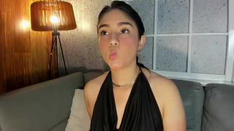 Snapshot of bellinda_21 chatting on 01/13/25, 06:59 Belinda online show from 01/13/25, 06:59