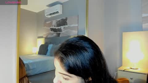 Snapshot of bellinda_21 chatting on 01/15/25, 07:01 Belinda online show from 01/15/25, 07:01