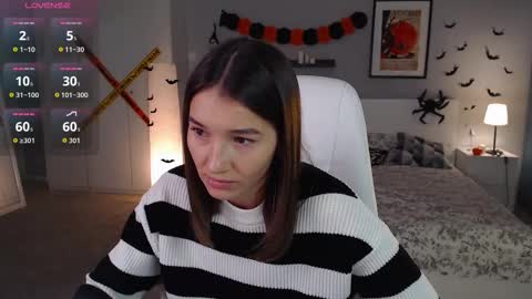 Bella online show from 10/25/25, 01:24