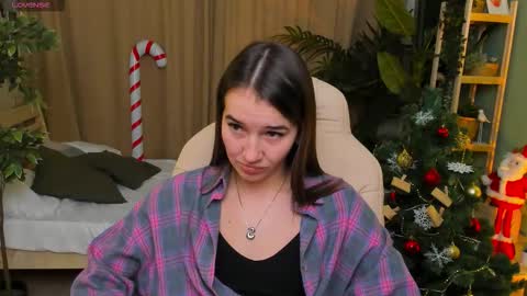 Bella online show from 12/19/25, 02:18