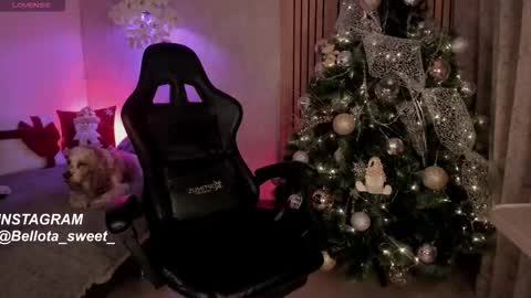  Bella  online show from 12/03/25, 02:19