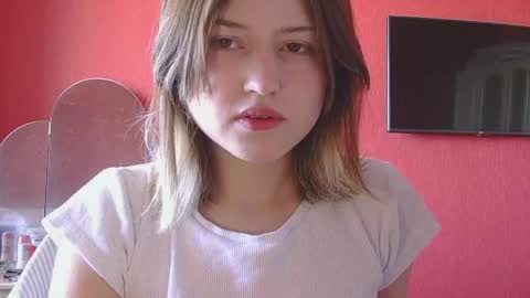 Snapshot of belovedmary chatting on 05/25/26, 07:36 belovedmary online show from 05/25/26, 07:36