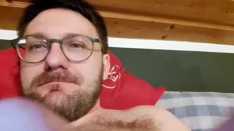 Snapshot of ben00189 chatting on 01/14/25, 09:20 ben00189 online show from 01/14/25, 09:20