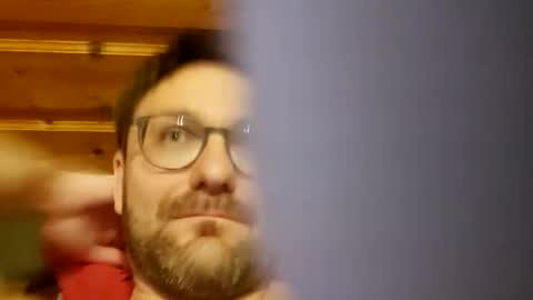 Snapshot of ben00189 chatting on 02/24/25, 09:52 ben00189 online show from 02/24/25, 09:52