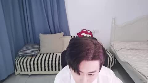 Snapshot of ben705676 chatting on 10/29/25, 12:51 Ben online show from 10/29/25, 12:51