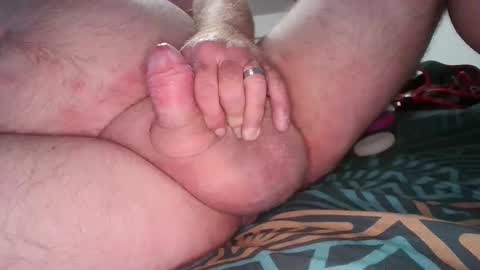 Snapshot of benawhile chatting on 10/10/25, 01:15 benawhile online show from 10/10/25, 01:15