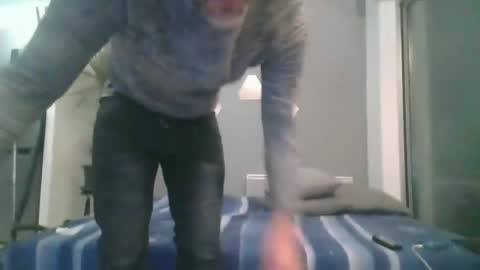 Snapshot of benbare13 chatting on 01/07/25, 07:17 benbare13 online show from 01/07/25, 07:17