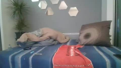 Snapshot of benbare13 chatting on 02/04/25, 06:38 benbare13 online show from 02/04/25, 06:38