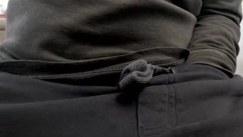 Snapshot of bencobra chatting on 02/23/26, 07:28 bencobra online show from 02/23/26, 07:28