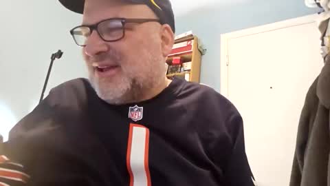 Snapshot of bendavewill chatting on 11/26/25, 10:27 Bendavewill online show from 11/26/25, 10:27