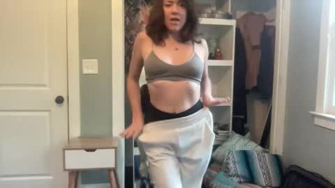 bendlikebecks online show from 12/04/25, 01:31