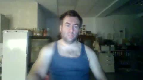 Snapshot of bengi1984 chatting on 02/21/25, 01:44 Robert 1984 online show from 02/21/25, 01:44