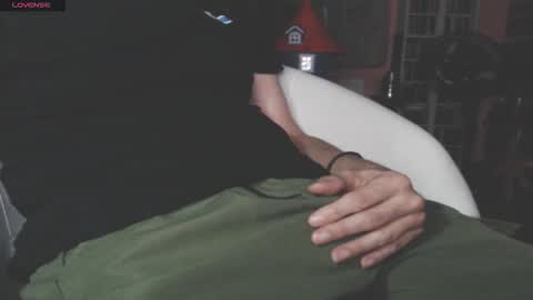 benijamin online show from 09/30/25, 09:53