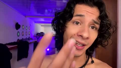 benjamin_fiore online show from 01/27/25, 08:39